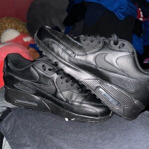 Nike Kids Black Sneakers